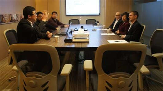 德國(guó)生活，給予青少年與成年人的教育