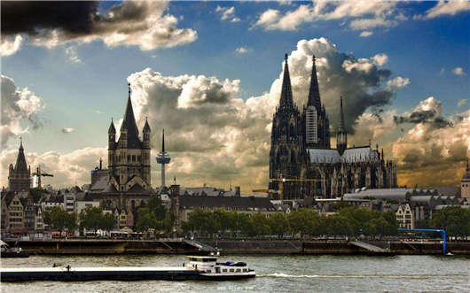 德國科隆奇怪的政客聲明：我們不能犯錯誤啦！