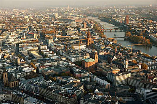 <a style='color:#268bd1;cursor:pointer;' href='/'>移民德國(guó)</a>定居法蘭克福生活,當(dāng)?shù)貑?wèn)題分享 移民德國(guó)定居法蘭克福生活,當(dāng)?shù)貑?wèn)題分享