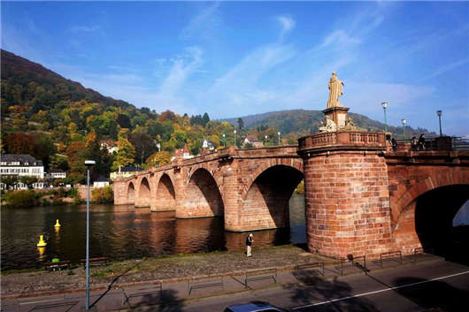 <a style='color:#268bd1;cursor:pointer;' href='/qcty.html'>德國體育</a>發展模式于深遠的啟示影響 德國體育發展模式于深遠的啟示影響