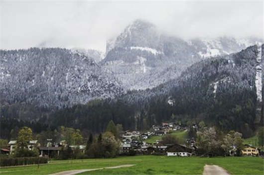 <a style='color:#268bd1;cursor:pointer;' href='/mshh.html'>德國生活</a>,法律社會保險制度保障詳解 德國生活,法律社會保險制度保障詳解