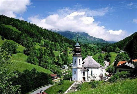 德國(guó)是因?yàn)槭裁丛蚵劽谑澜? alt=