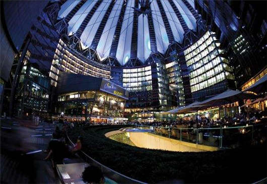 要求介紹，服務周到的回答