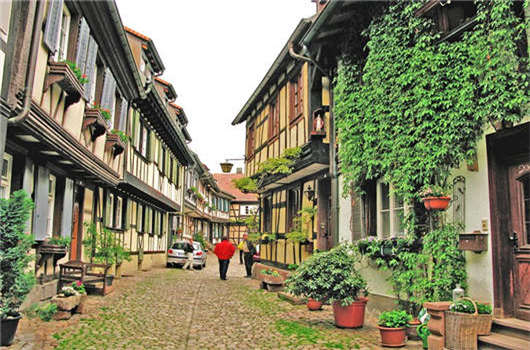 德國投資移民條件介紹,申請之后有沒有移民監(jiān)那? 德國投資移民條件介紹,申請之后有沒有移民監(jiān)那?