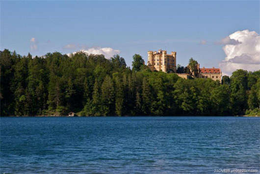 移民德國(guó)優(yōu)點(diǎn)，高等福利享不停！