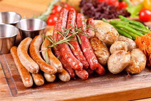 1598327359581703.jpg 德國風味美食介紹,那些讓您口水直流的德國香腸!