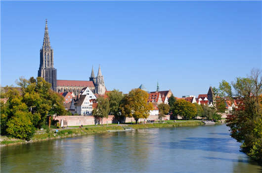 移民德國(guó)好不好？這樣的德國(guó)歐盟藍(lán)卡移民項(xiàng)目您知道多少？